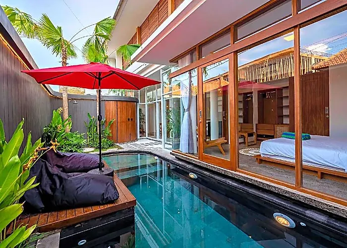 Kemiri - Canggu Nearby Batu Bolong Villa